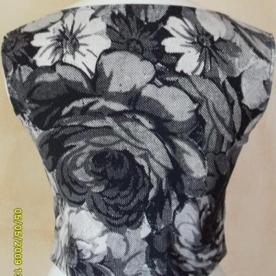 Bustier fleuri noir et blanc