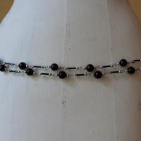 Ceinture-bijou perles noires devant