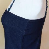 bustier jean's bretelle fleurs bleues. côté