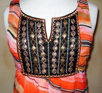 Tunique voile imprimée orange.