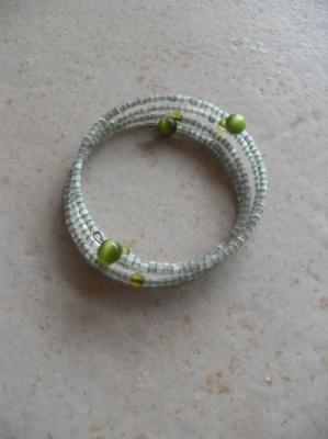 Parure sautoir et bracelet, perles vertes.