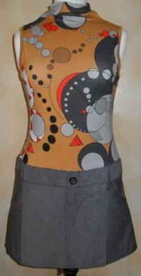 Robe TABATHA, jeans et imprimé de Smash.