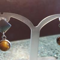 Boucles d'oreilles losange et cabochon oeil du tigre.