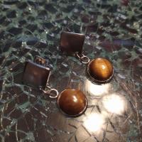 Boucles d'oreilles losange et cabochon oeil du tigre.
