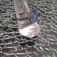 bague bleu, cabochon de verre et paillettes, bleu