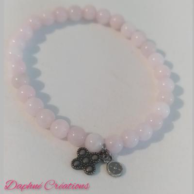 Bracelet en perles naturelles, quartz rose et pampilles.