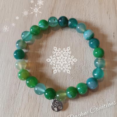 Bracelet en perles naturelles, agates vertes et arbre de vie